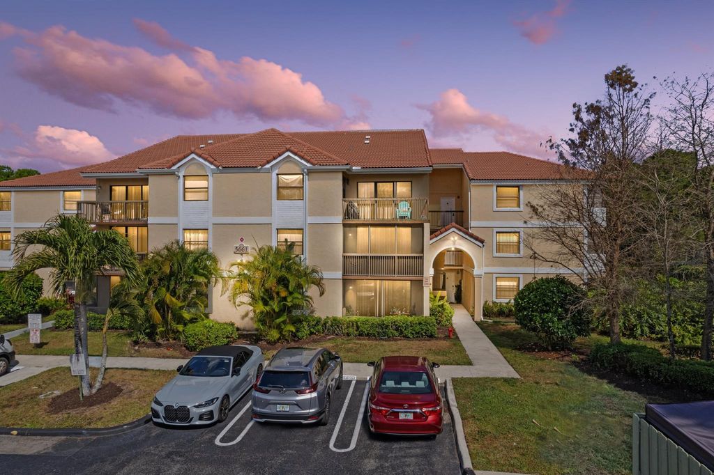5661 Riverside Drive 206b7, Coral Springs, FL 33067