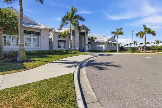 14968 SERENE SHORES LOOP, Bradenton, FL 34211