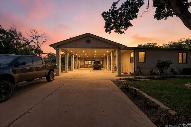 4514 Billy Sames Dr, Adkins, TX 78101
