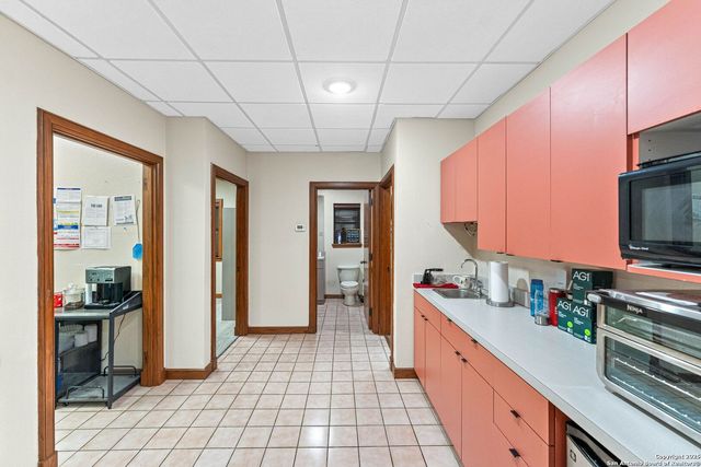 4514 Billy Sames Dr, Adkins, TX 78101