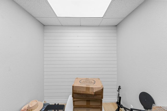 4514 Billy Sames Dr, Adkins, TX 78101