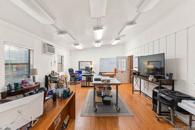 4514 Billy Sames Dr, Adkins, TX 78101