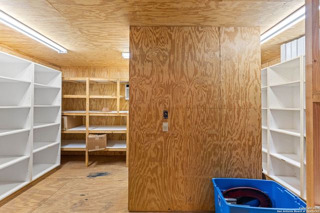 4514 Billy Sames Dr, Adkins, TX 78101