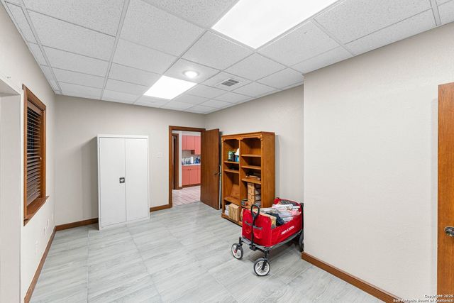 4514 Billy Sames Dr, Adkins, TX 78101