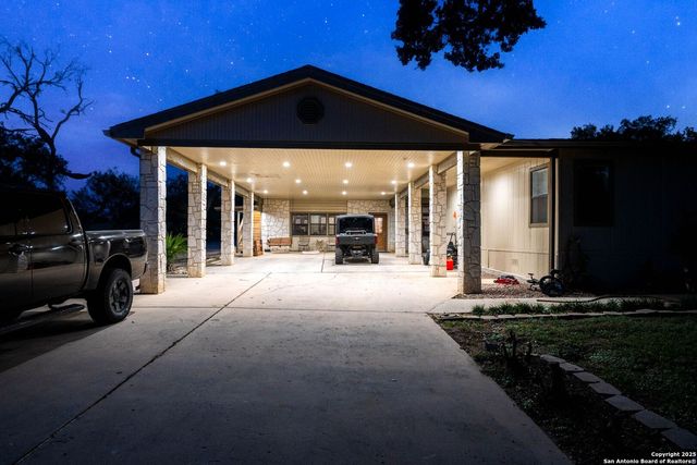 4514 Billy Sames Dr, Adkins, TX 78101