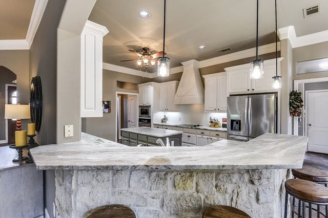3860 Angela Court, Midlothian, TX 76065