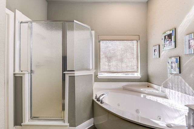 3860 Angela Court, Midlothian, TX 76065