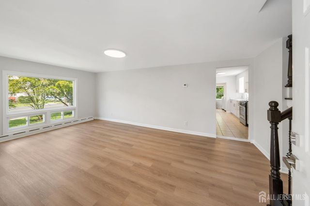 1746 Elk Street, Piscataway, NJ 08854