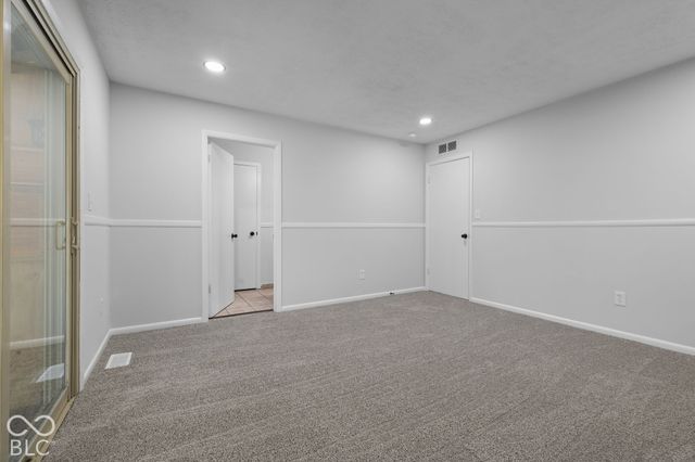 6724 S Lawndale Avenue, Indianapolis, IN 46221