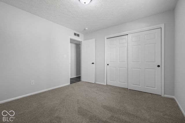 6724 S Lawndale Avenue, Indianapolis, IN 46221