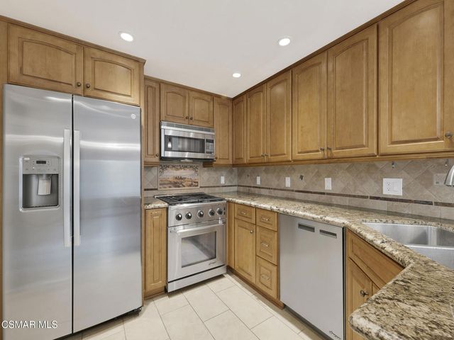 6442 Twin Circle Lane 6, Simi Valley, CA 93063