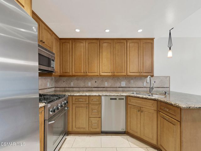 6442 Twin Circle Lane 6, Simi Valley, CA 93063