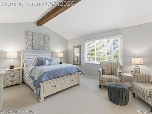 722 Lake Ridge Road, Rochester Hills, MI 48307