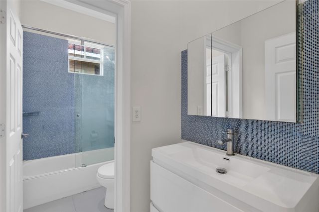 5797 NW 119th Terrace, Coral Springs, FL 33076