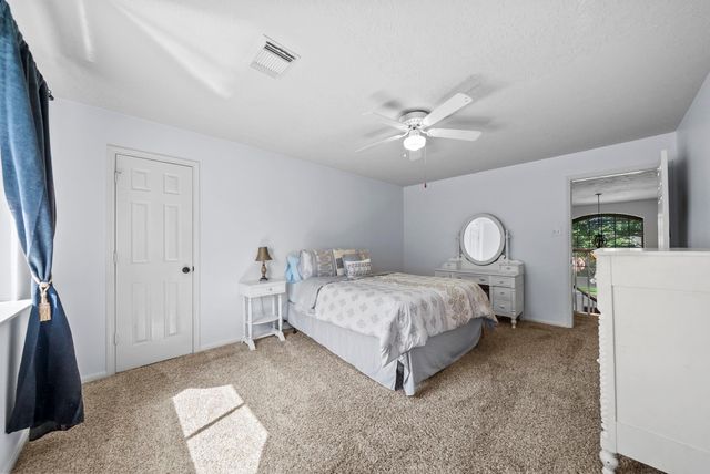 11323 Chestnut Woods Trail, Houston, TX 77065