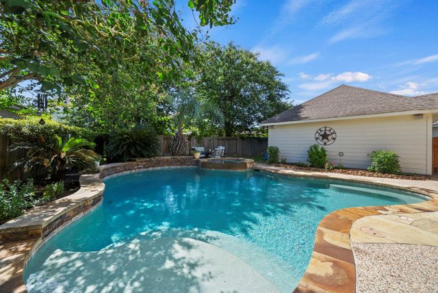 11323 Chestnut Woods Trail, Houston, TX 77065