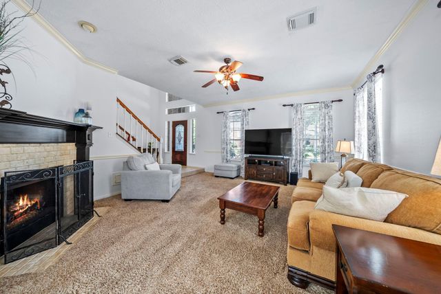 11323 Chestnut Woods Trail, Houston, TX 77065