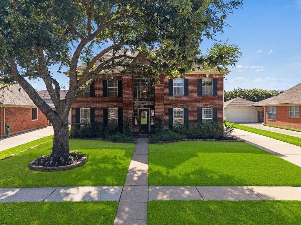 11323 Chestnut Woods Trail, Houston, TX 77065