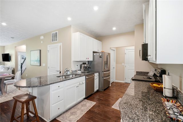 7884 Pinnacle Point Drive, West Chester, OH 45069