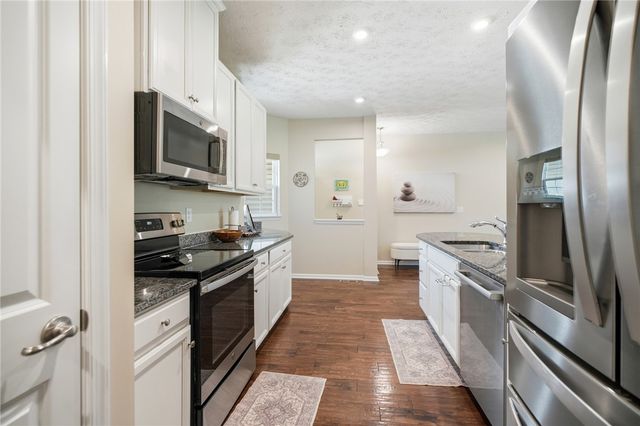 7884 Pinnacle Point Drive, West Chester, OH 45069