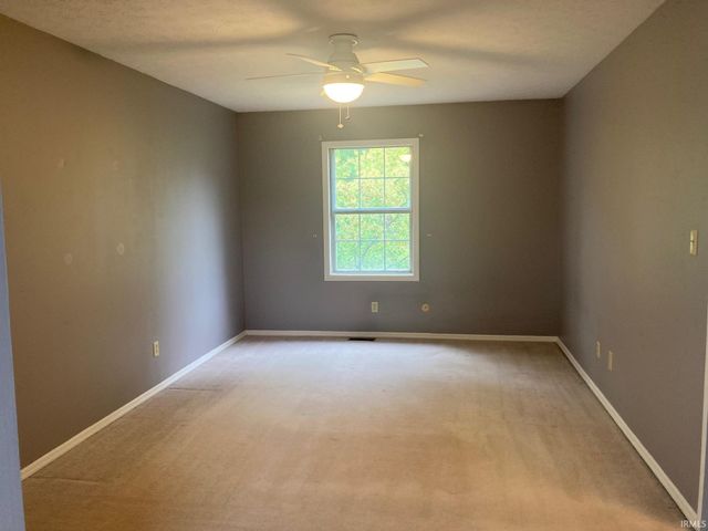3871 S Laurel Court, Bloomington, IN 47401