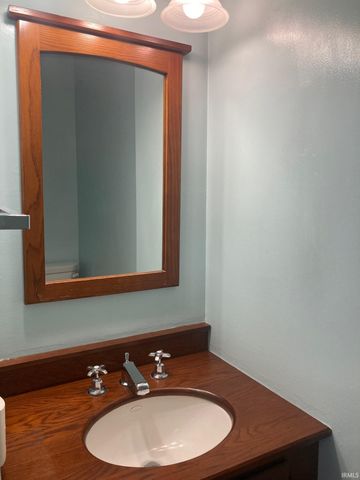 3871 S Laurel Court, Bloomington, IN 47401