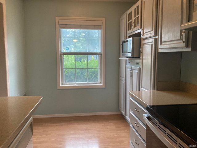 3871 S Laurel Court, Bloomington, IN 47401