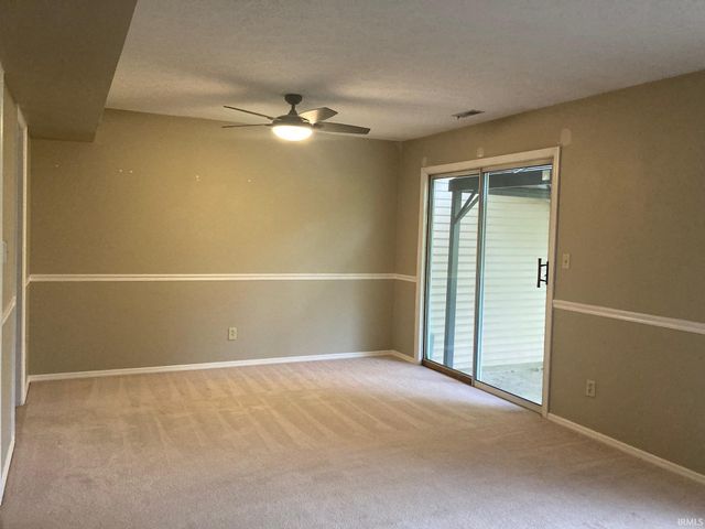 3871 S Laurel Court, Bloomington, IN 47401