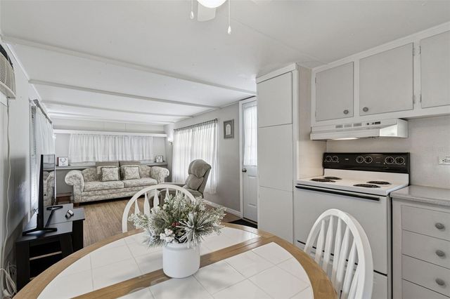 12674 SEMINOLE BOULEVARD C35, Largo, FL 33778