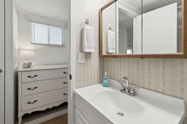 12674 SEMINOLE BOULEVARD C35, Largo, FL 33778