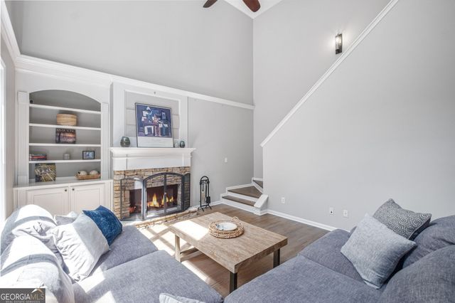3060 Burlingame Drive, Roswell, GA 30075