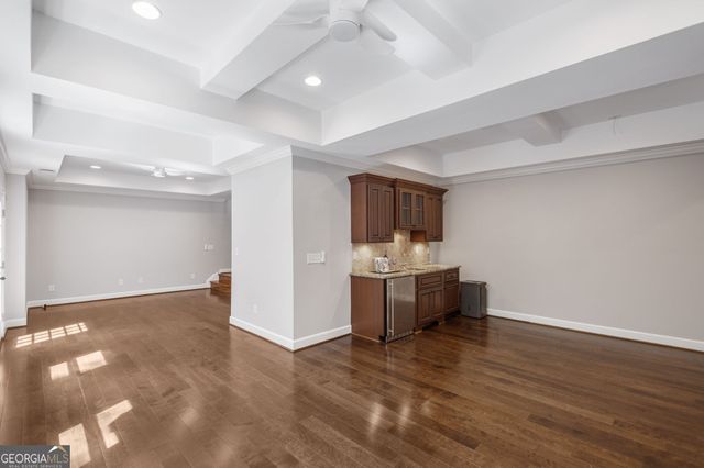 3060 Burlingame Drive, Roswell, GA 30075