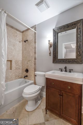 3060 Burlingame Drive, Roswell, GA 30075
