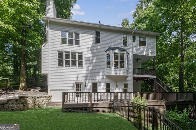 3060 Burlingame Drive, Roswell, GA 30075