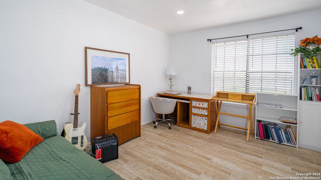 7711 Callaghan Rd Apt 714, San Antonio, TX 78229