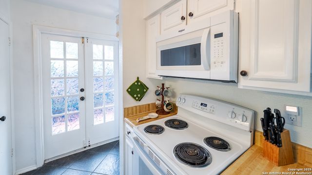 7711 Callaghan Rd Apt 714, San Antonio, TX 78229
