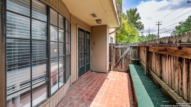 7711 Callaghan Rd Apt 714, San Antonio, TX 78229