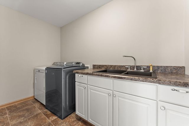 798 S 400 W, Hebron, IN 46341