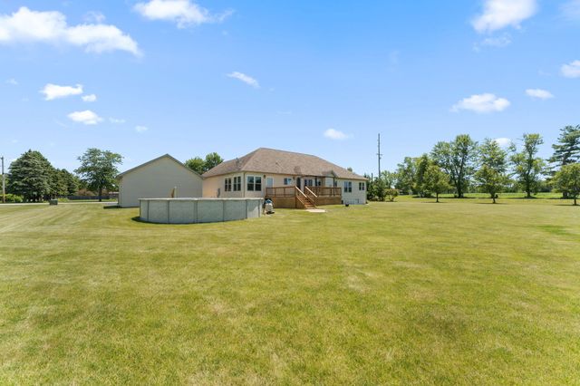 798 S 400 W, Hebron, IN 46341