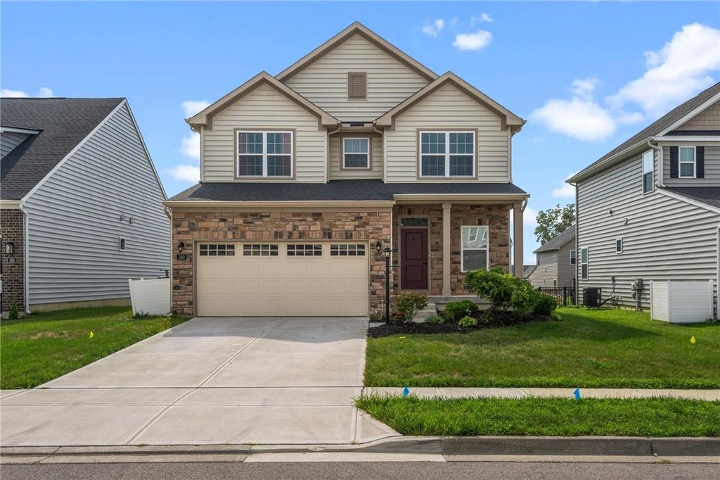 169 Cresting Road, Fairborn, OH 45324