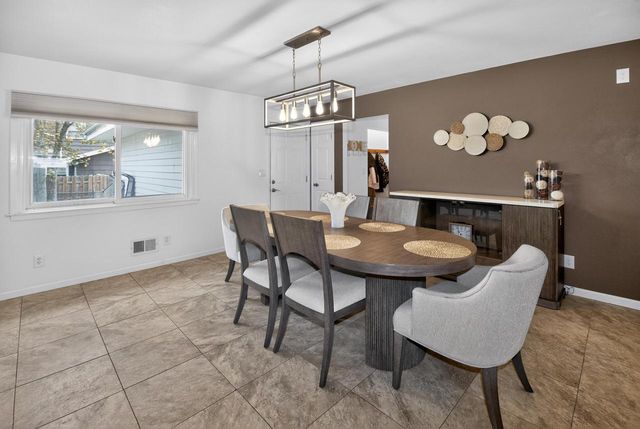 8810 W Petersik STREET, Milwaukee, WI 53224