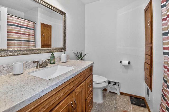8810 W Petersik STREET, Milwaukee, WI 53224