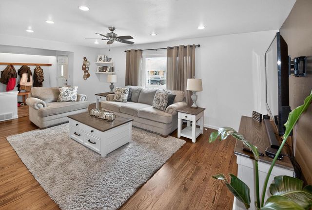 8810 W Petersik STREET, Milwaukee, WI 53224