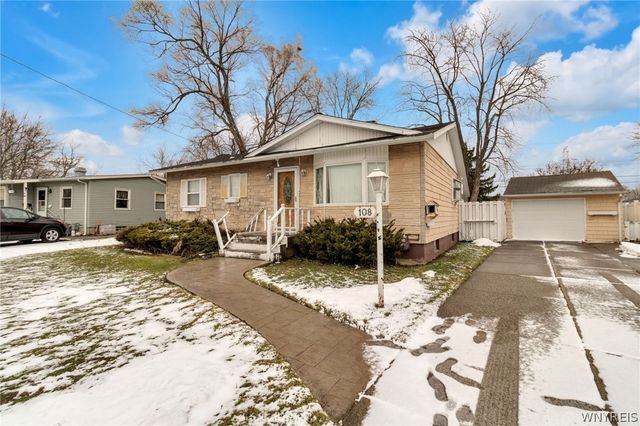 108 Follette Lane, Tonawanda, NY 14150