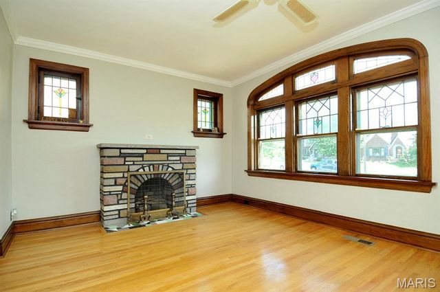 6739 Oleatha Avenue, St Louis, MO 63139