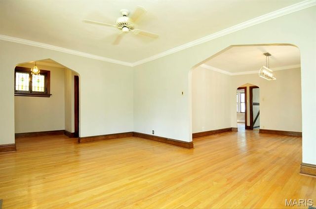 6739 Oleatha Avenue, St Louis, MO 63139