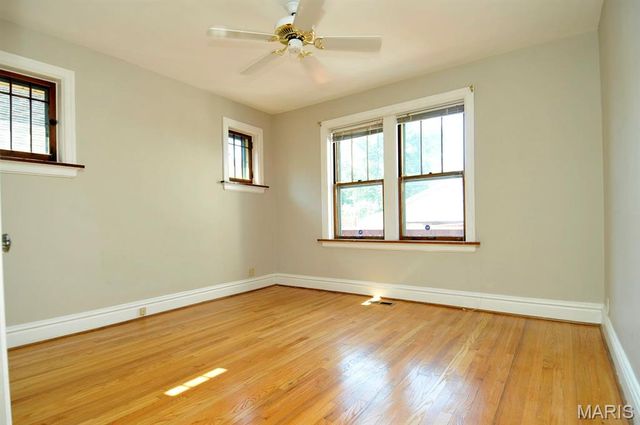 6739 Oleatha Avenue, St Louis, MO 63139