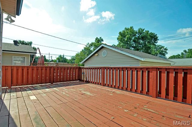 6739 Oleatha Avenue, St Louis, MO 63139