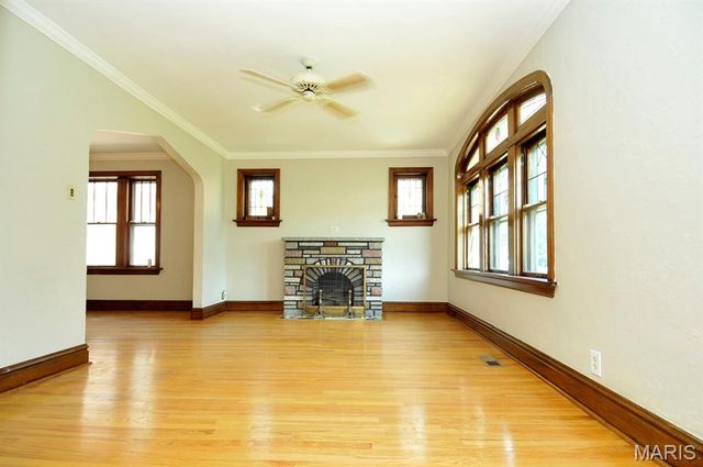 6739 Oleatha Avenue, St Louis, MO 63139