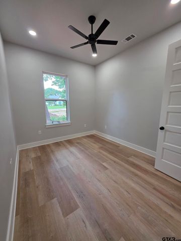 435 PR 6305, Mineola, TX 75773